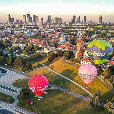 Blue 4 Metro Wifi 1 Gbs Tv'70 Netflix Hbo Skyshow Varsóvia