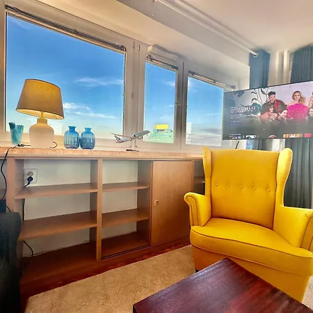 Blue 4 Metro Wifi 1 Gbs Tv'70 Netflix Hbo Skyshow Varsovie