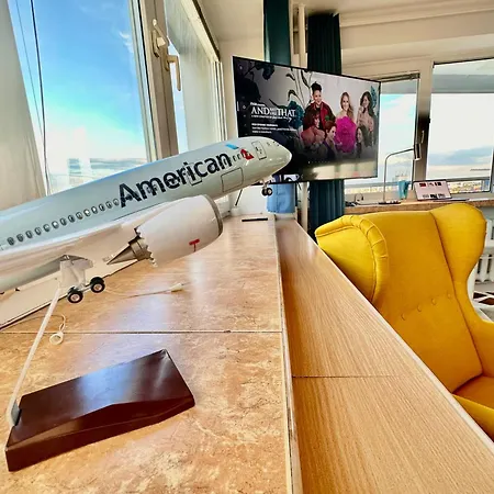 Daire Blue 4 Metro Wifi 1 Gbs Tv'70 Netflix Hbo Skyshow Varşova